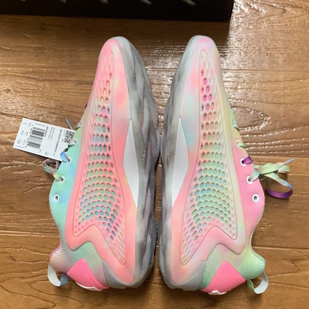 NWT Adidas AE 1 Low 3SSB Basketball Sneakers